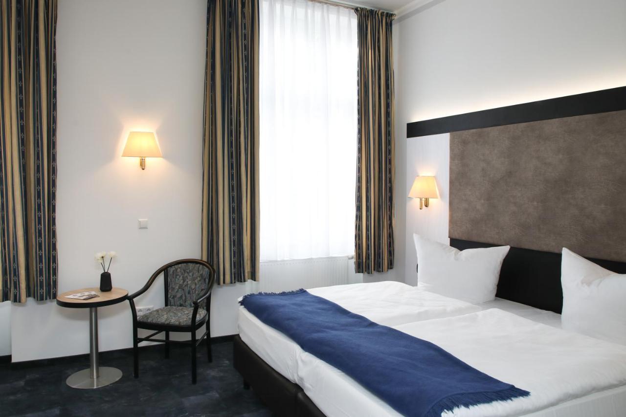 Hotel Zur Kulturweberei Finsterwalde Exteriör bild
