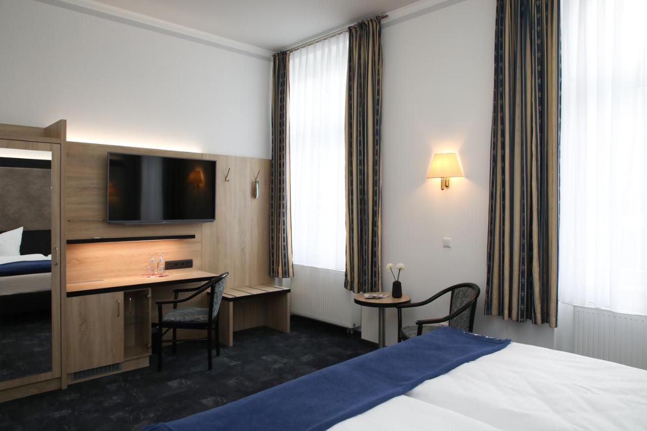 Hotel Zur Kulturweberei Finsterwalde Exteriör bild